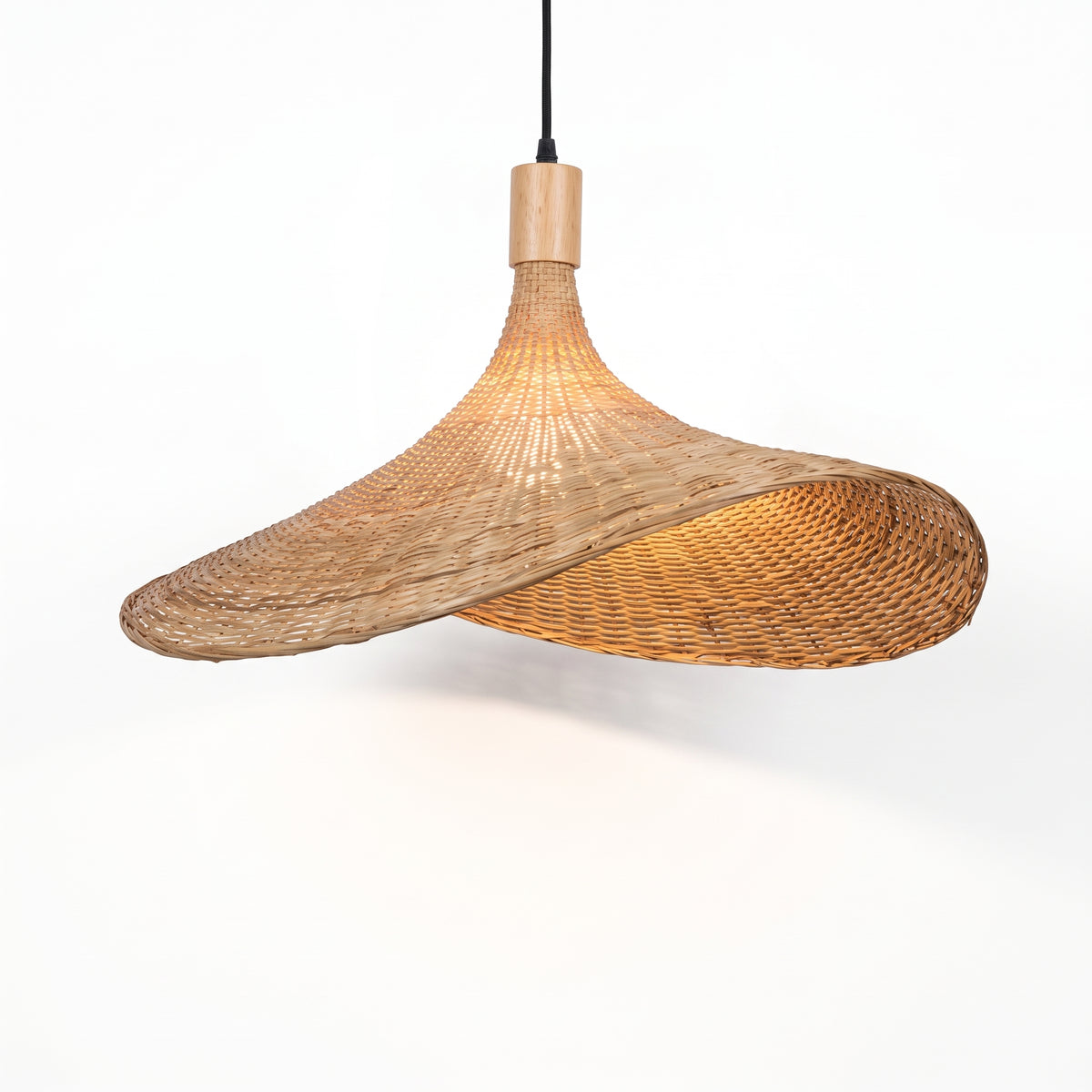Wide woven bamboo hat pendant light with wavy brim